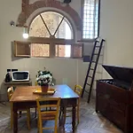 Apartamento Loft Vicolo Di Vallepiatta 2 Min Piazza Del Campo Con Parcheggio